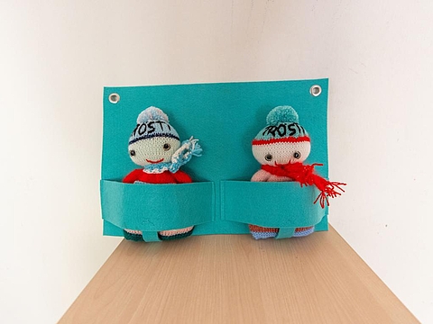 Zwei Trösti Kuscheltiere